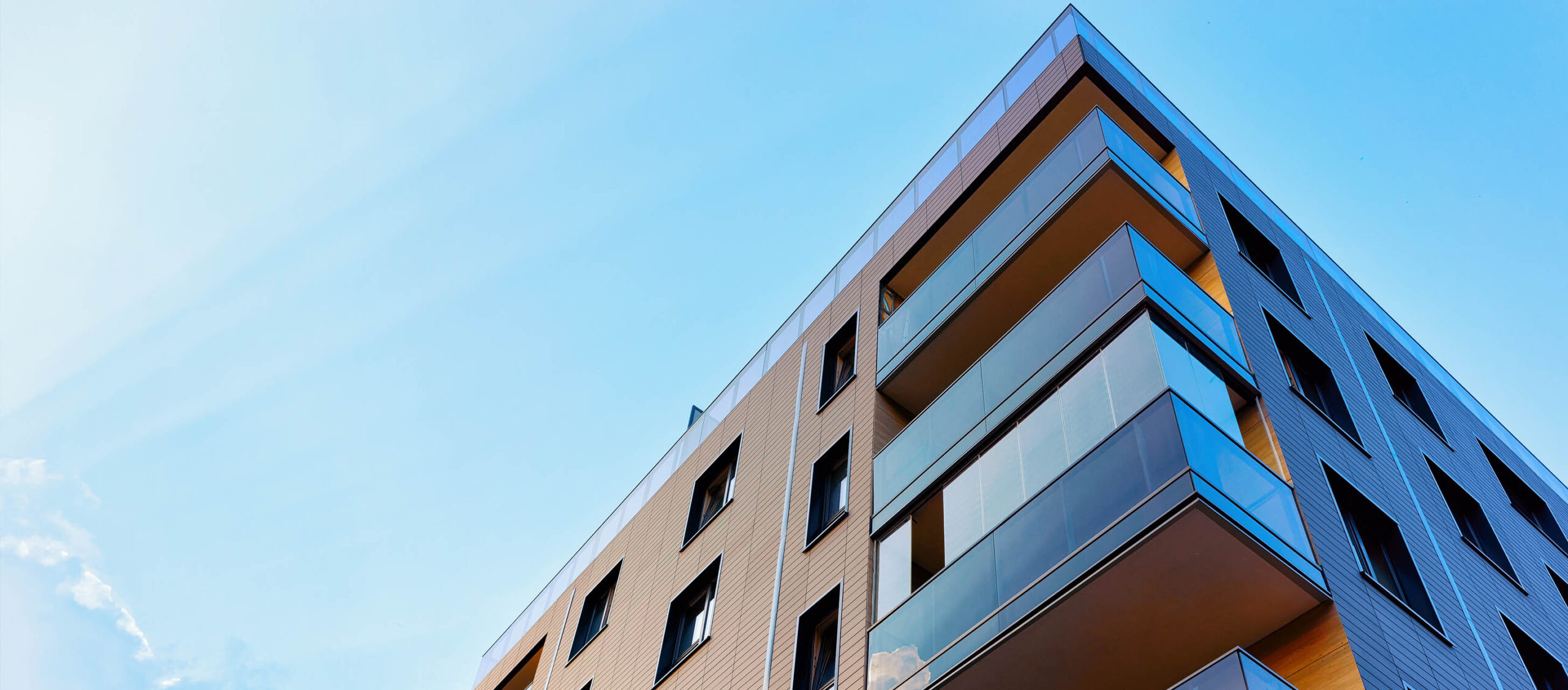 An illustration of a conflict mediation concept, depicting a pro